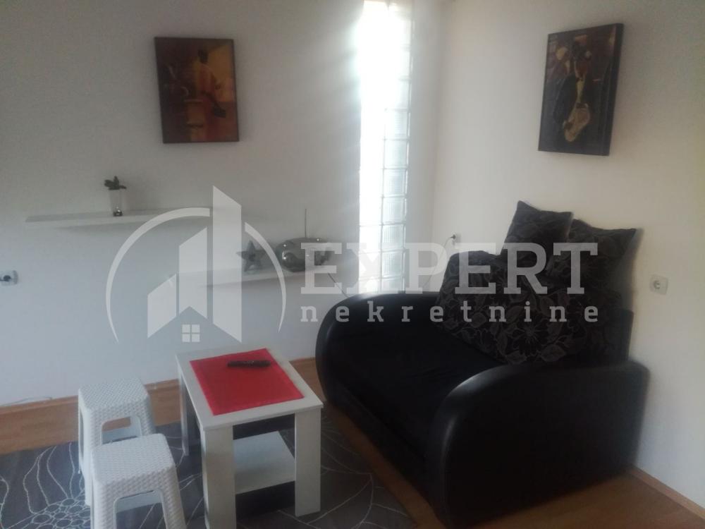 Slika 3 - Vožda Karađorđa, Dvosoban stan za izdavanje, 51m2, 350€