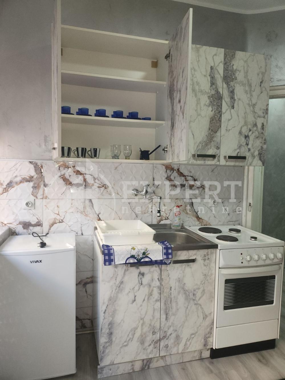 Slika 5 - Obrenovićeva, Jednosoban stan za izdavanje, 30m2, 270€