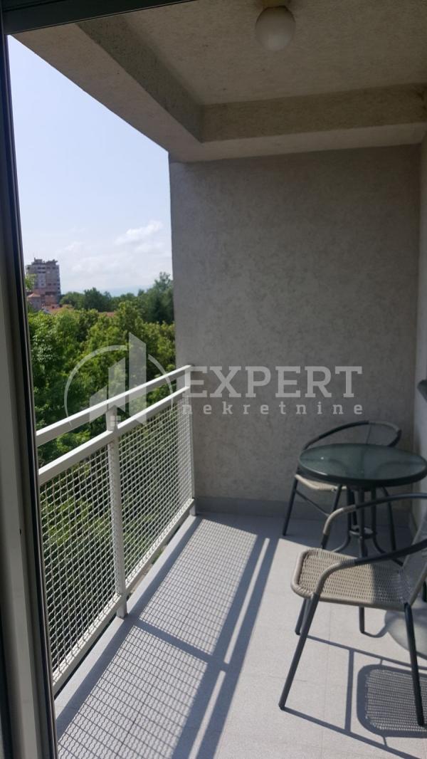 Slika 7 - Ćirila i Metodija, Jednoiposoban stan za izdavanje, 48m2, 350€