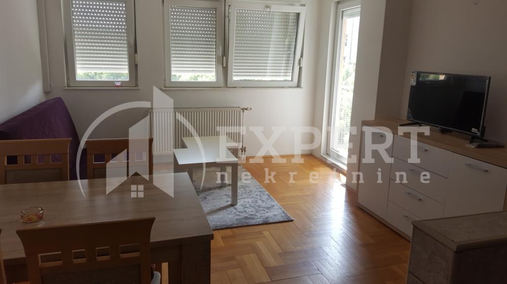 Slika 1 - Ćirila i Metodija, Jednoiposoban stan za izdavanje, 48m2, 350€