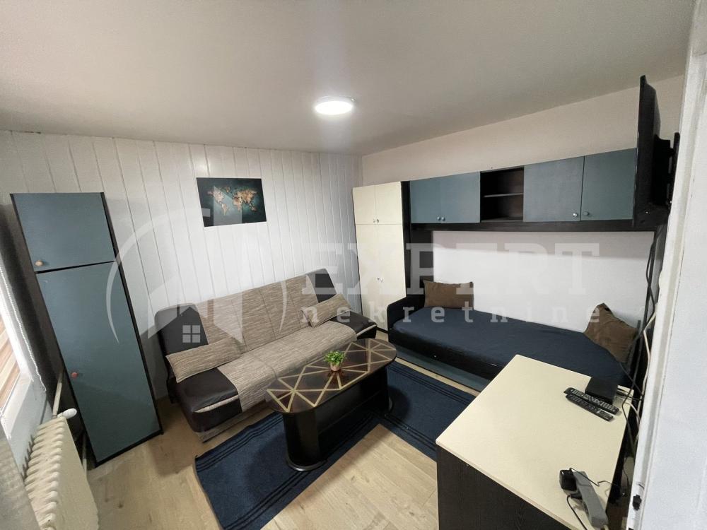 Slika 1 - Kragujevačka, Jednosoban stan za izdavanje, 45m2, 200€