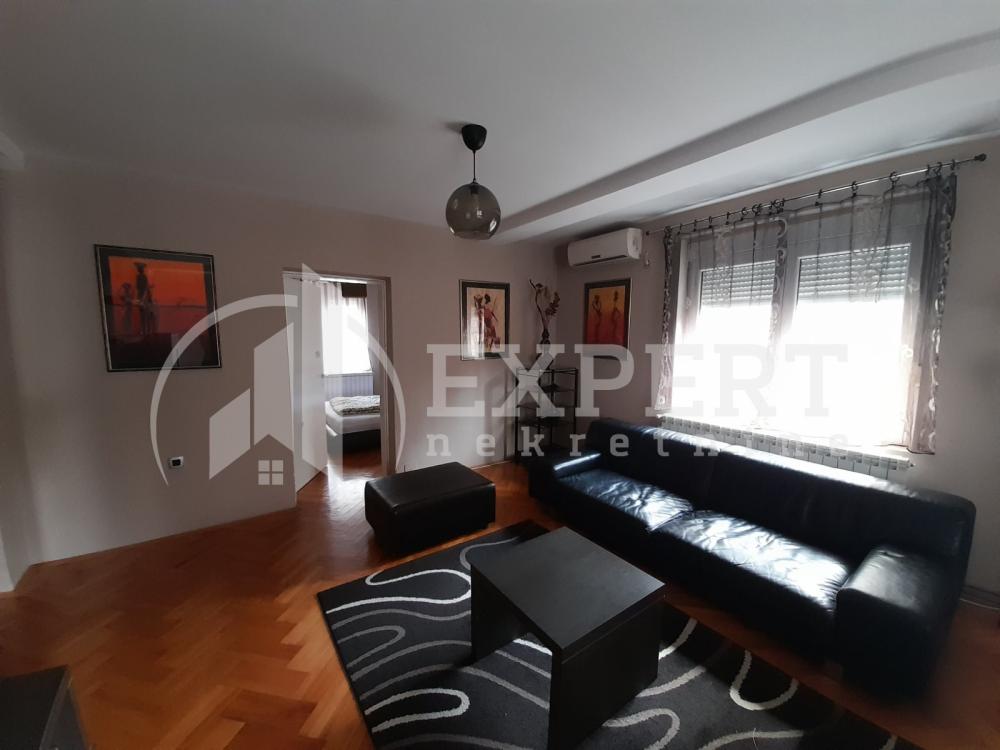 Slika 3 - Stojana Novakovića, Troiposoban stan za izdavanje, 95m2, 450€