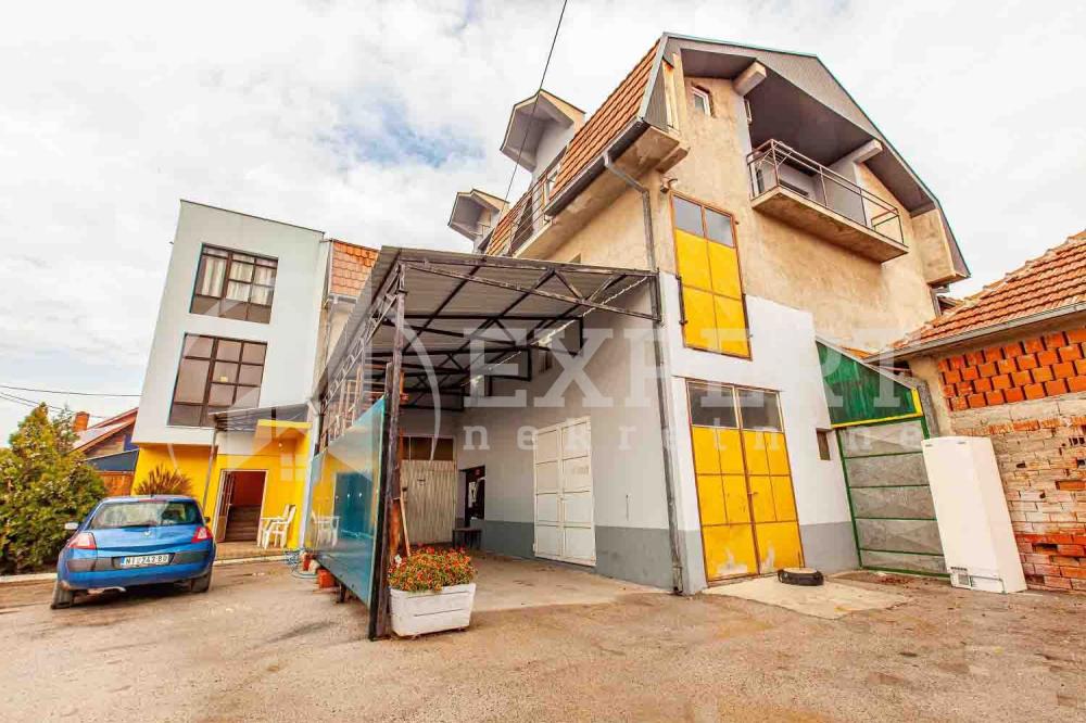 Slika 1 - Ratka Pavlovića,  Kuća na prodaju, 660m2, 257.750€