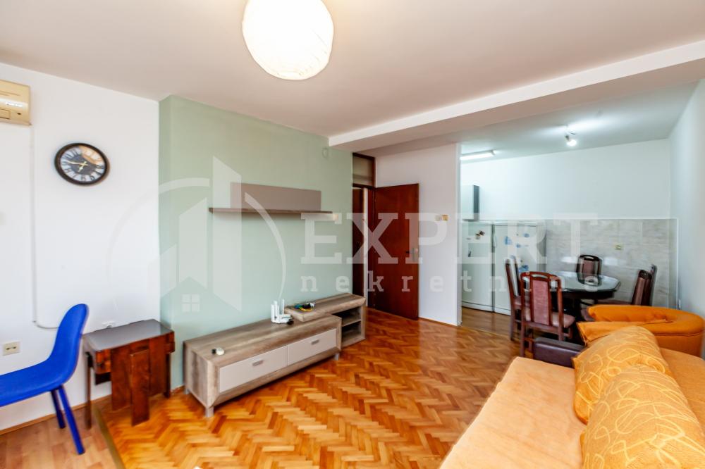 Slika 2 - Rudnička, Dvoiposoban stan na prodaju, 62m2, 110.000€