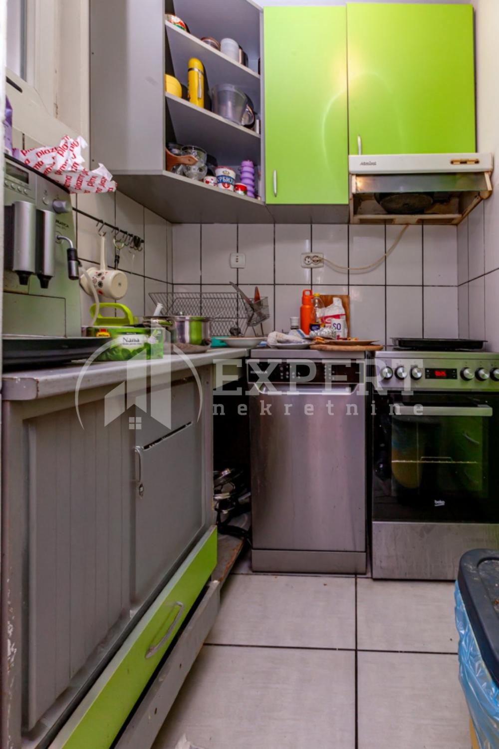 Slika 8 - Radnih brigada, Dvoiposoban stan na prodaju, 53m2, 101.200€