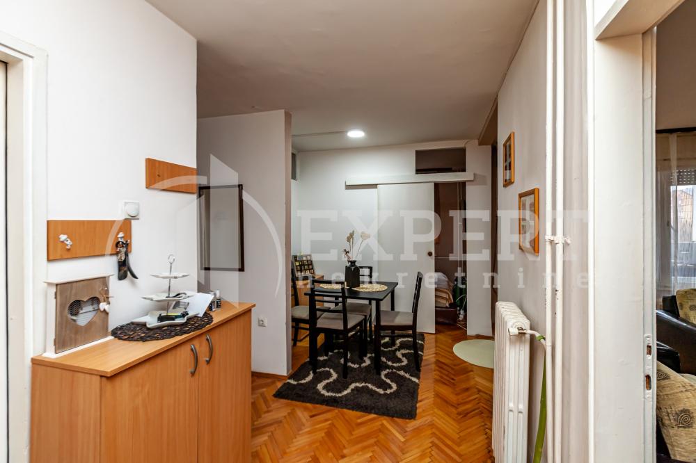 Slika 3 - Ljubomira Nikolića, Četvorosoban stan na prodaju, 81m2, 145.000€