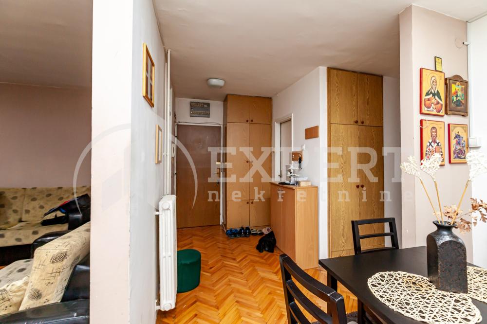 Slika 5 - Ljubomira Nikolića, Četvorosoban stan na prodaju, 81m2, 145.000€