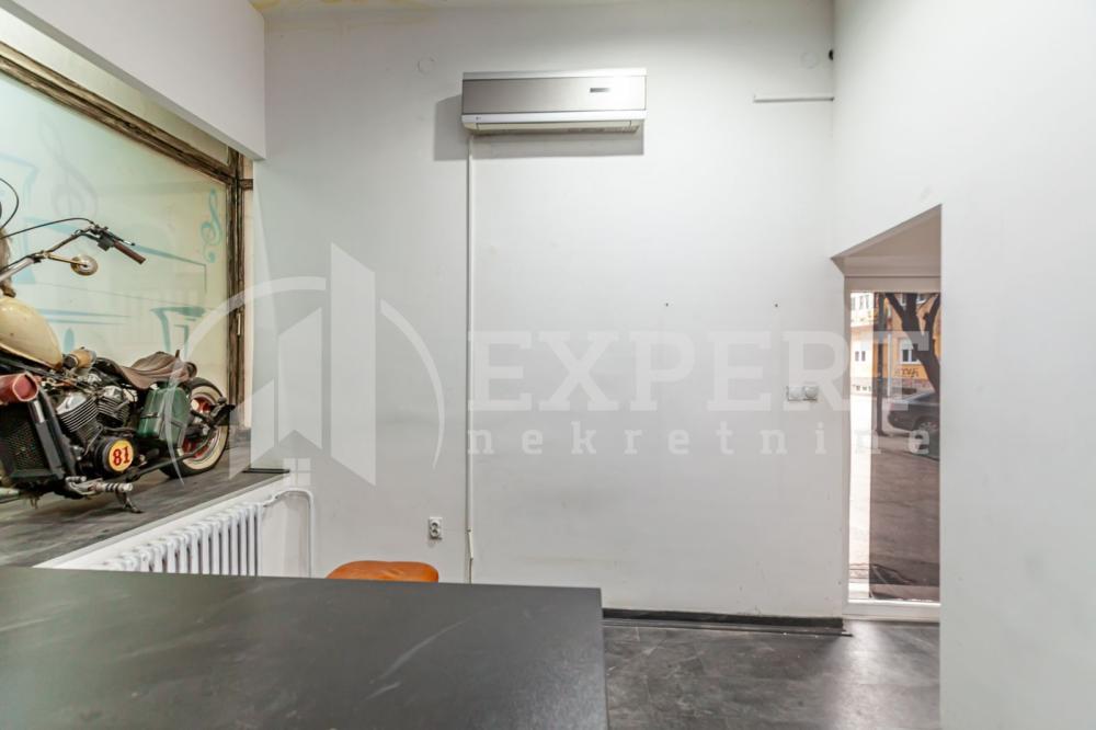 Slika 4 - Koste Stamenkovića,  Lokal za izdavanje, 53m2, 450€