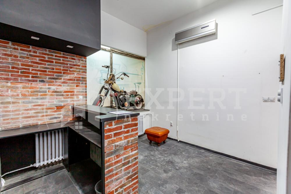 Slika 1 - Rajićeva,  Lokal na prodaju, 42m2, 98.400€