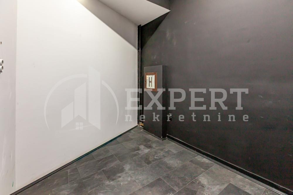 Slika 10 - Rajićeva,  Lokal na prodaju, 42m2, 98.400€