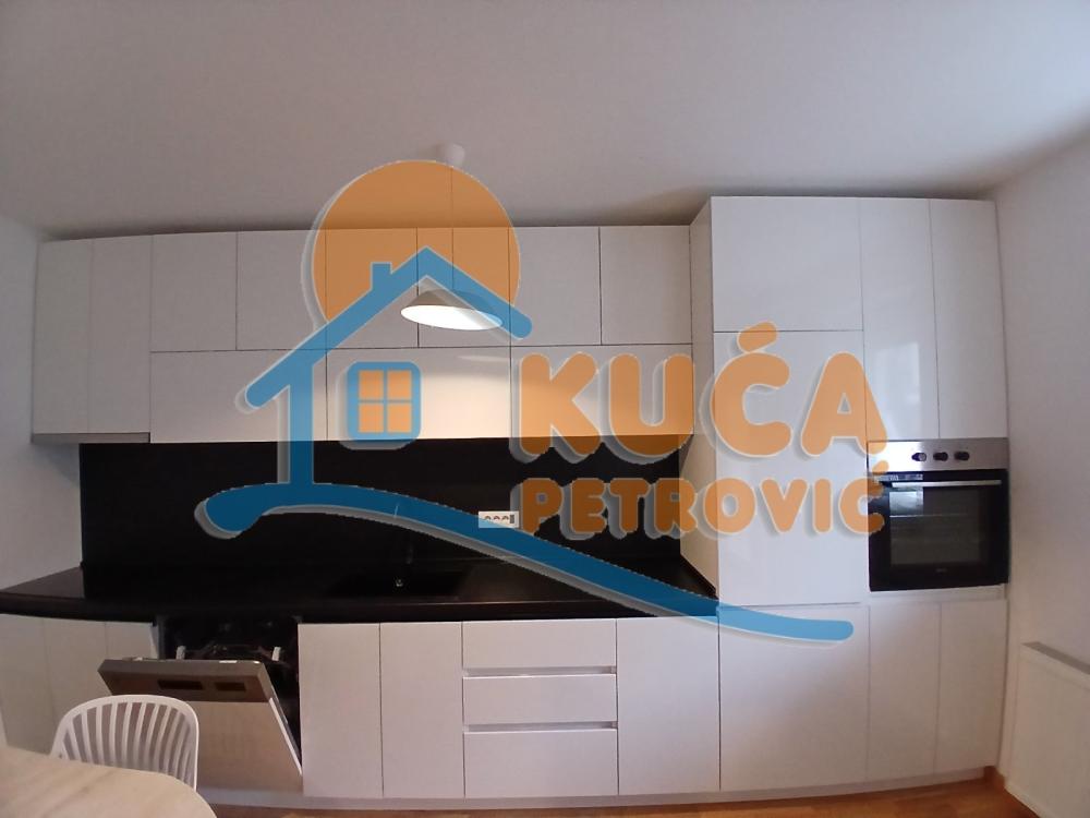 Slika 6 - Stojana Andrića, Dvoiposoban stan za izdavanje, 83m2, 450€