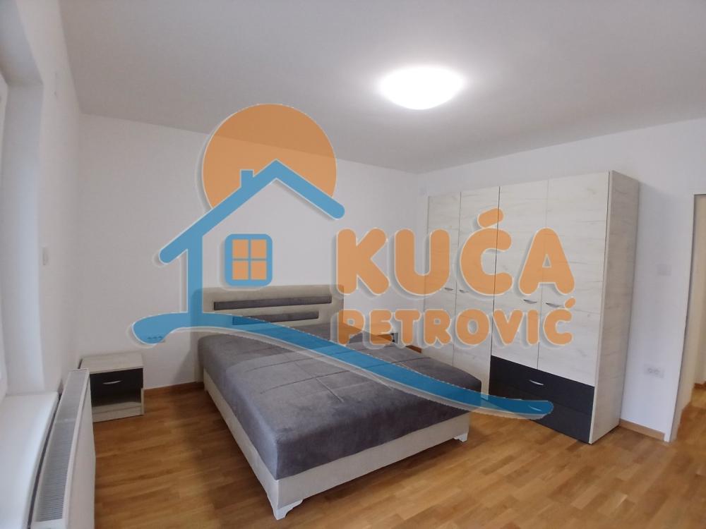 Slika 7 - Stojana Andrića, Dvoiposoban stan za izdavanje, 83m2, 450€