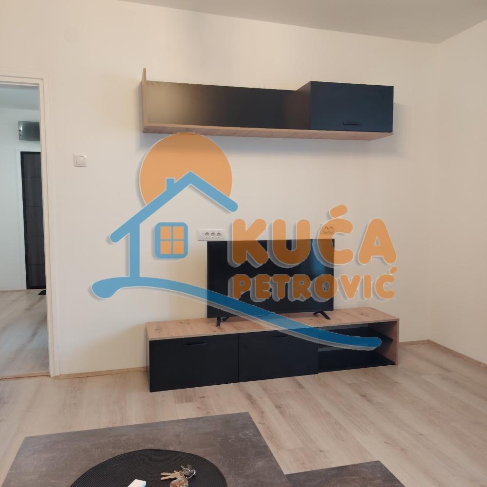 Slika 2 - Sremska, Dvosoban stan za izdavanje, 56m2, 550€
