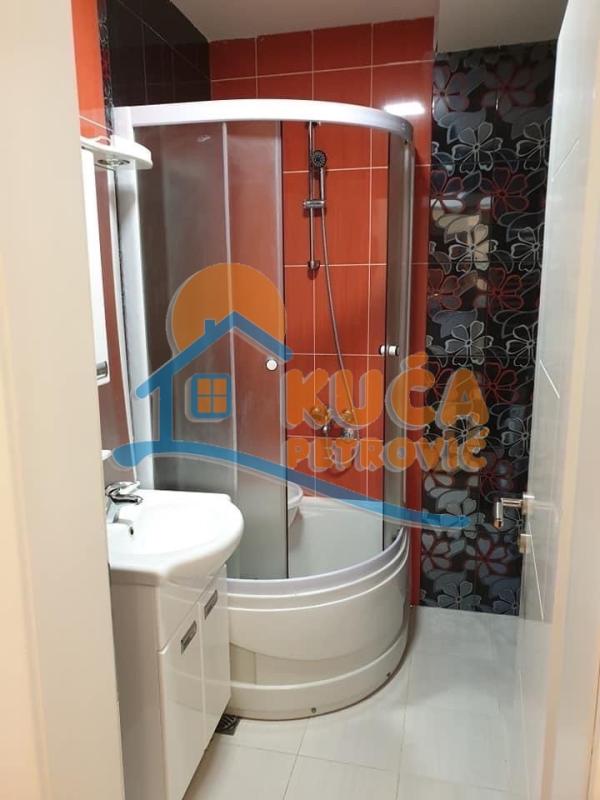 Slika 4 - 9. brigade,  Stan za izdavanje, 40m2, 400€