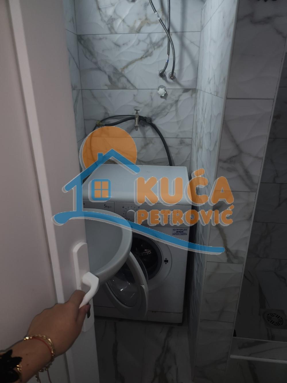 Slika 6 - Obrenovićeva, Jednosoban stan za izdavanje, 30m2, 270€