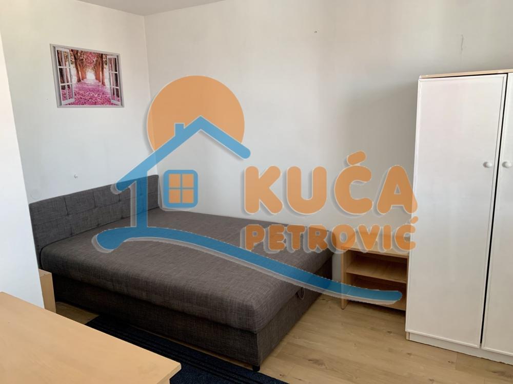 Glavna slika -Kragujevačka, Jednosoban stan za izdavanje, 45m2, 200€