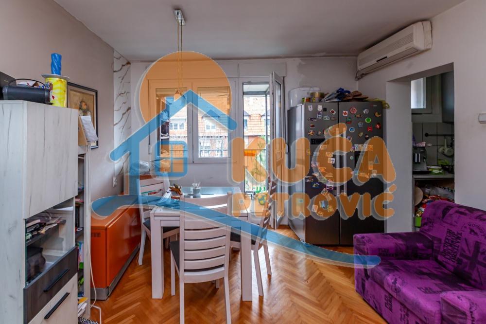 Glavna slika -Radnih brigada, Dvoiposoban stan na prodaju, 53m2, 101.200€