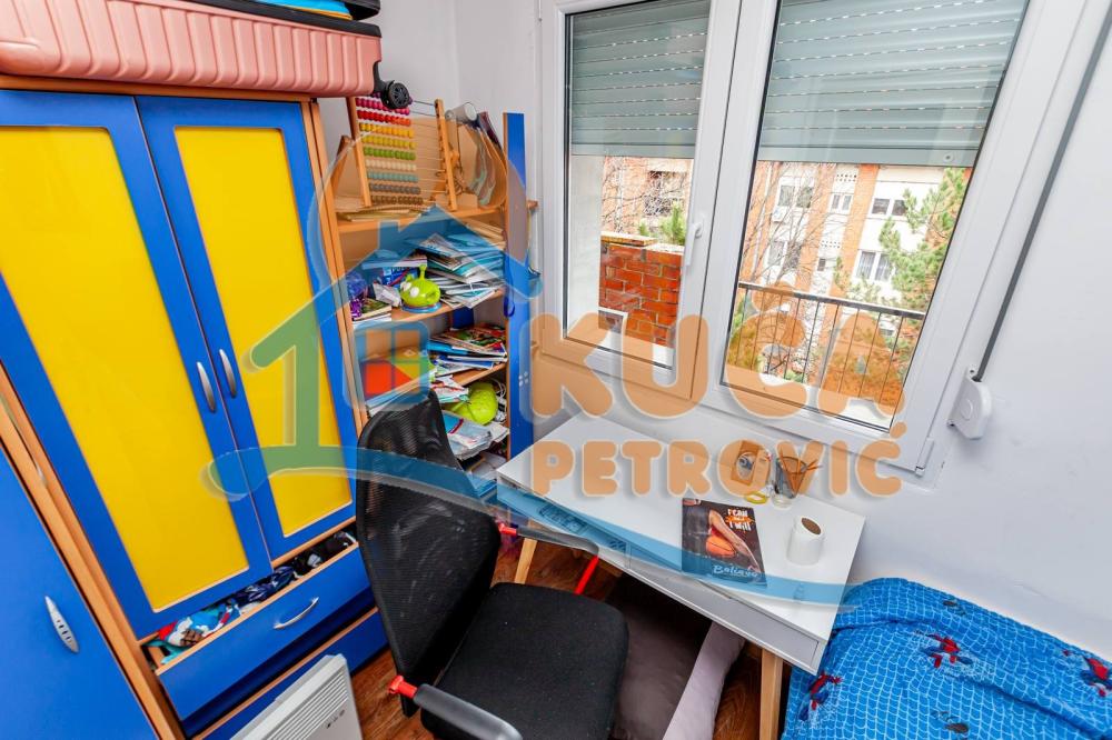 Slika 9 - Radnih brigada, Dvoiposoban stan na prodaju, 53m2, 101.200€