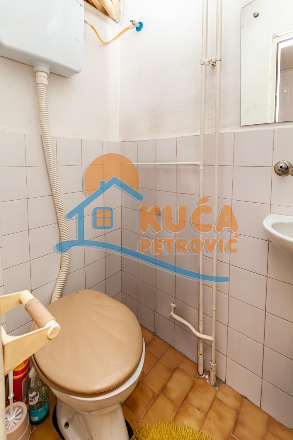 Slika 7 - Ljubomira Nikolića, Četvorosoban stan na prodaju, 81m2, 145.000€