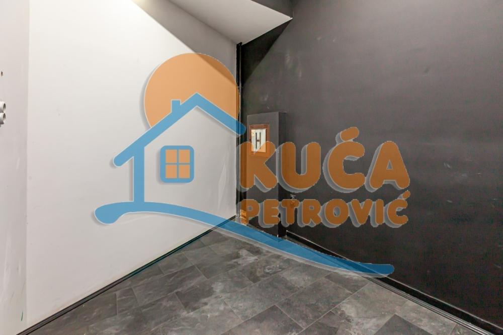 Slika 10 - Rajićeva,  Lokal na prodaju, 42m2, 98.400€