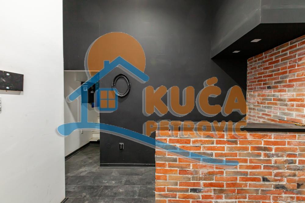 Slika 3 - Rajićeva,  Lokal na prodaju, 42m2, 98.400€