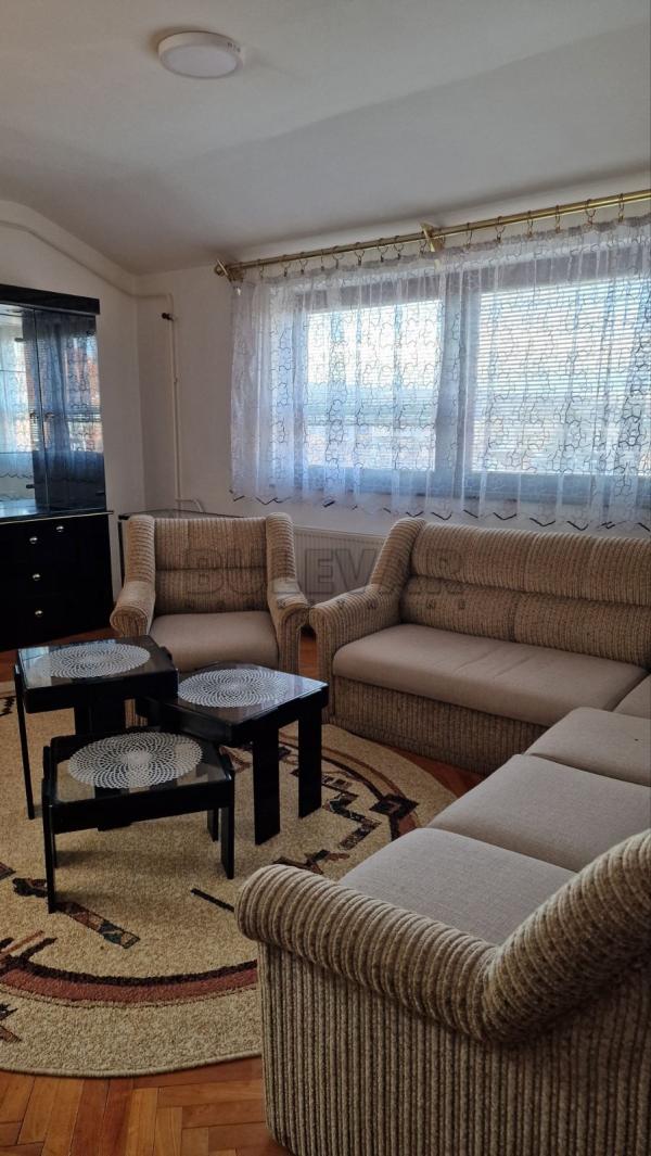 Slika 1 - Bulevar Nemanjića, Dvoiposoban stan za izdavanje, 74m2, 400€