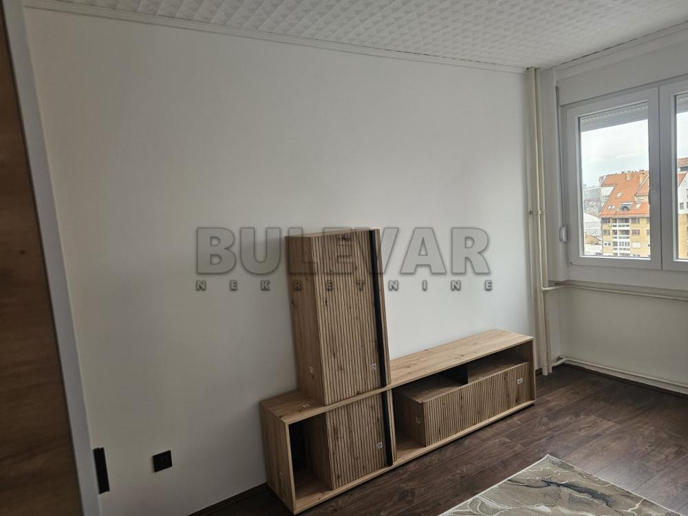 Slika 4 - Zetska, Dvoiposoban stan za izdavanje, 68m2, 500€