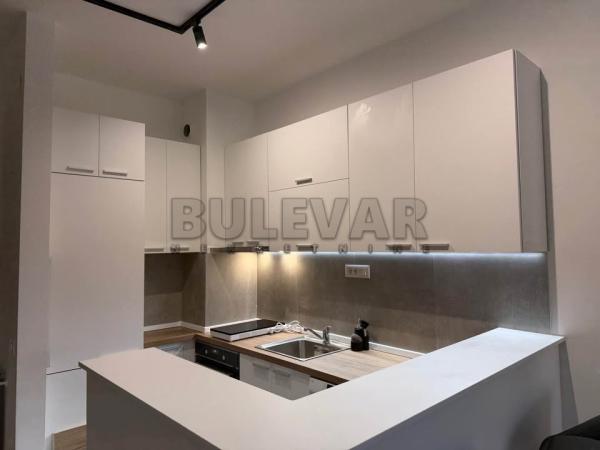 Slika 5 - Stevana Sremca, Jednoiposoban stan za izdavanje, 41m2, 400€