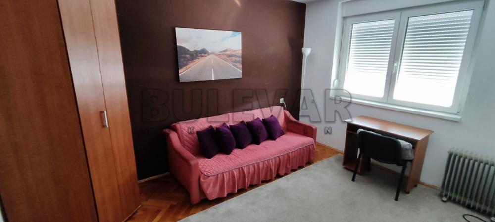 Slika 2 - Jovana Ristića, Dvoiposoban stan za izdavanje, 64m2, 350€