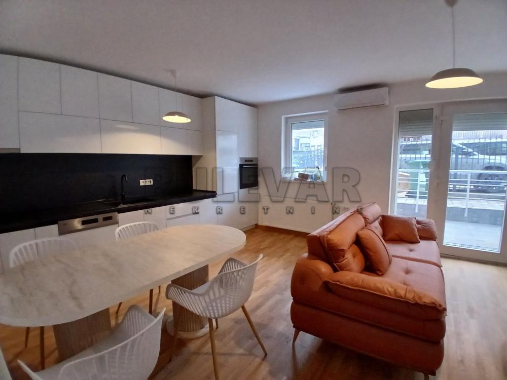 Slika 3 - Stojana Andrića, Dvoiposoban stan za izdavanje, 83m2, 450€