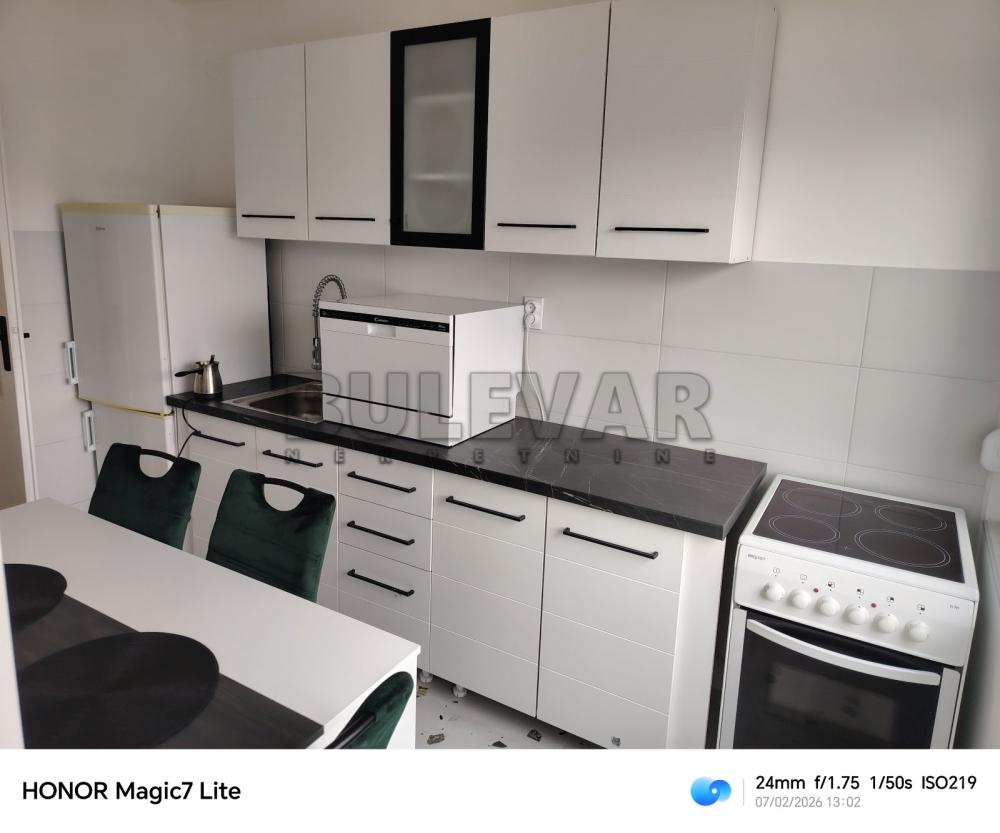 Slika 5 - Sremska, Dvosoban stan za izdavanje, 56m2, 550€