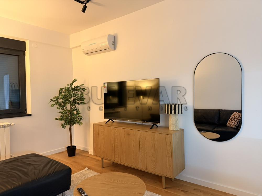 Slika 4 - Stevana Sremca, Jednoiposoban stan za izdavanje, 41m2, 400€