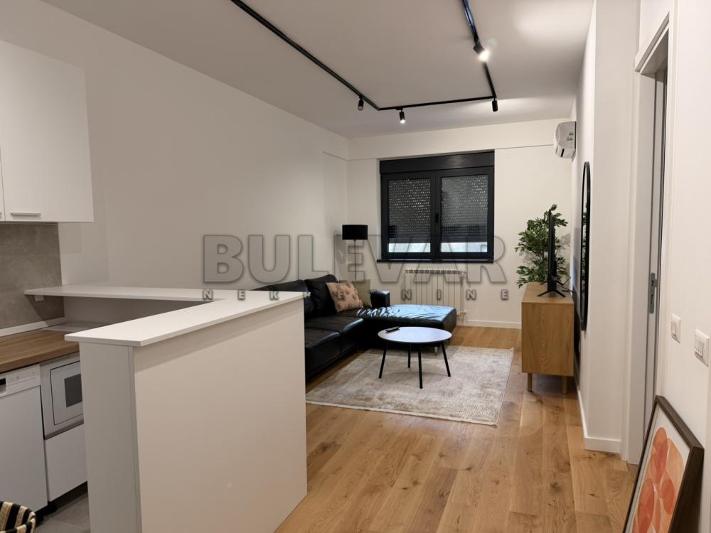 Slika 11 - Stevana Sremca, Jednoiposoban stan za izdavanje, 41m2, 400€