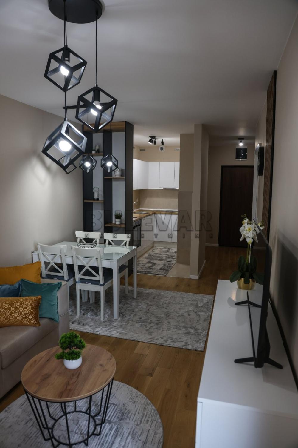 Slika 3 - Bulevar Nemanjića, Jednoiposoban stan za izdavanje, 45m2, 450€