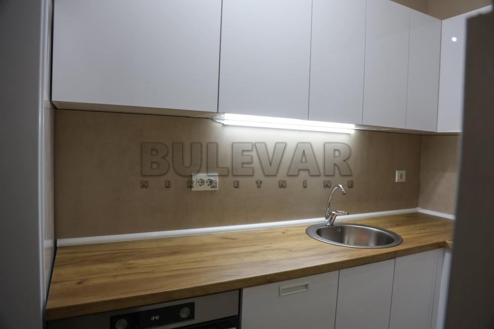 Slika 8 - Bulevar Nemanjića, Jednoiposoban stan za izdavanje, 45m2, 450€