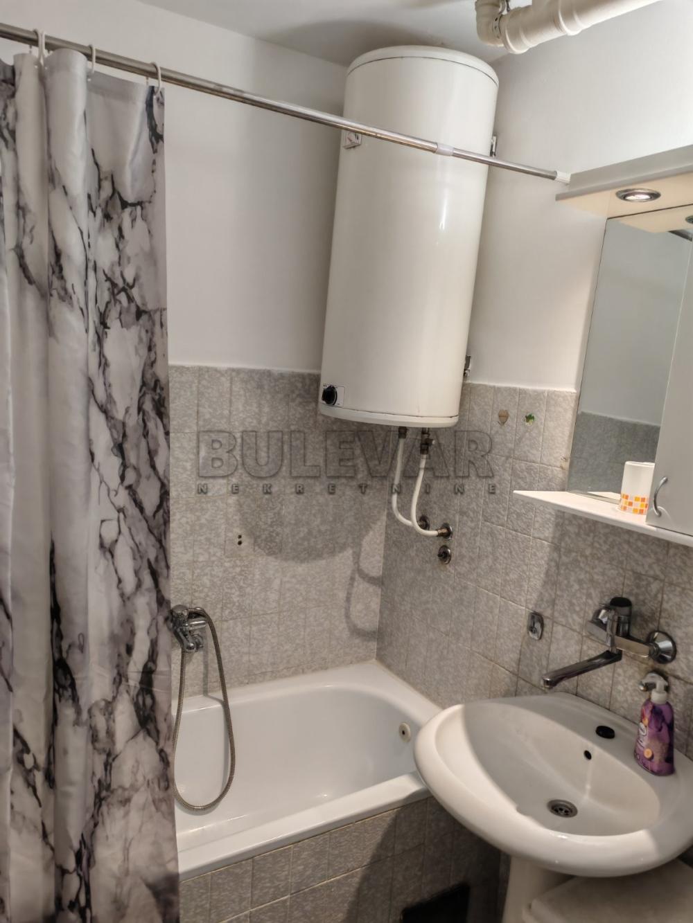 Slika 8 - Mokranjčeva, Dvoiposoban stan za izdavanje, 74m2, 400€