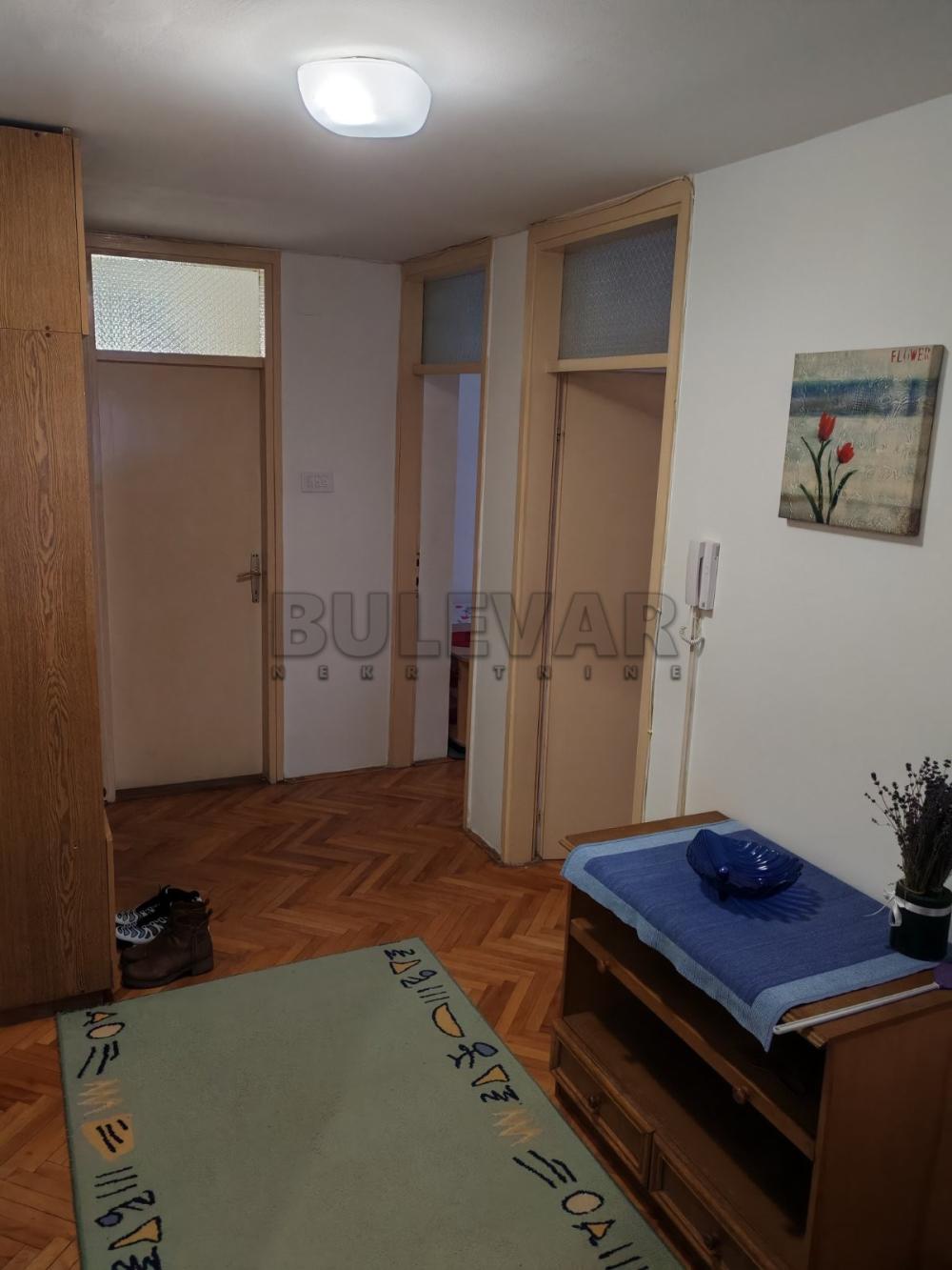 Slika 9 - Mokranjčeva, Dvoiposoban stan za izdavanje, 74m2, 400€