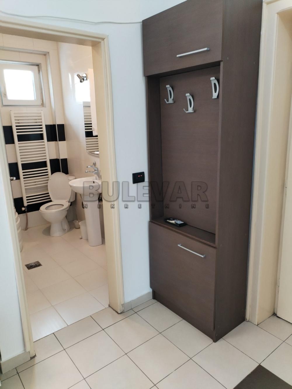 Slika 10 - Obrenovićeva, Dvosoban stan za izdavanje, 52m2, 400€
