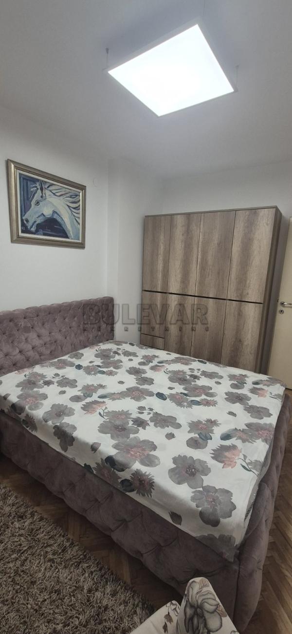 Slika 7 - Obrenovićeva, Dvosoban stan za izdavanje, 52m2, 400€