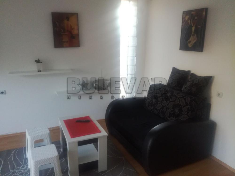 Slika 3 - Vožda Karađorđa, Dvosoban stan za izdavanje, 51m2, 350€