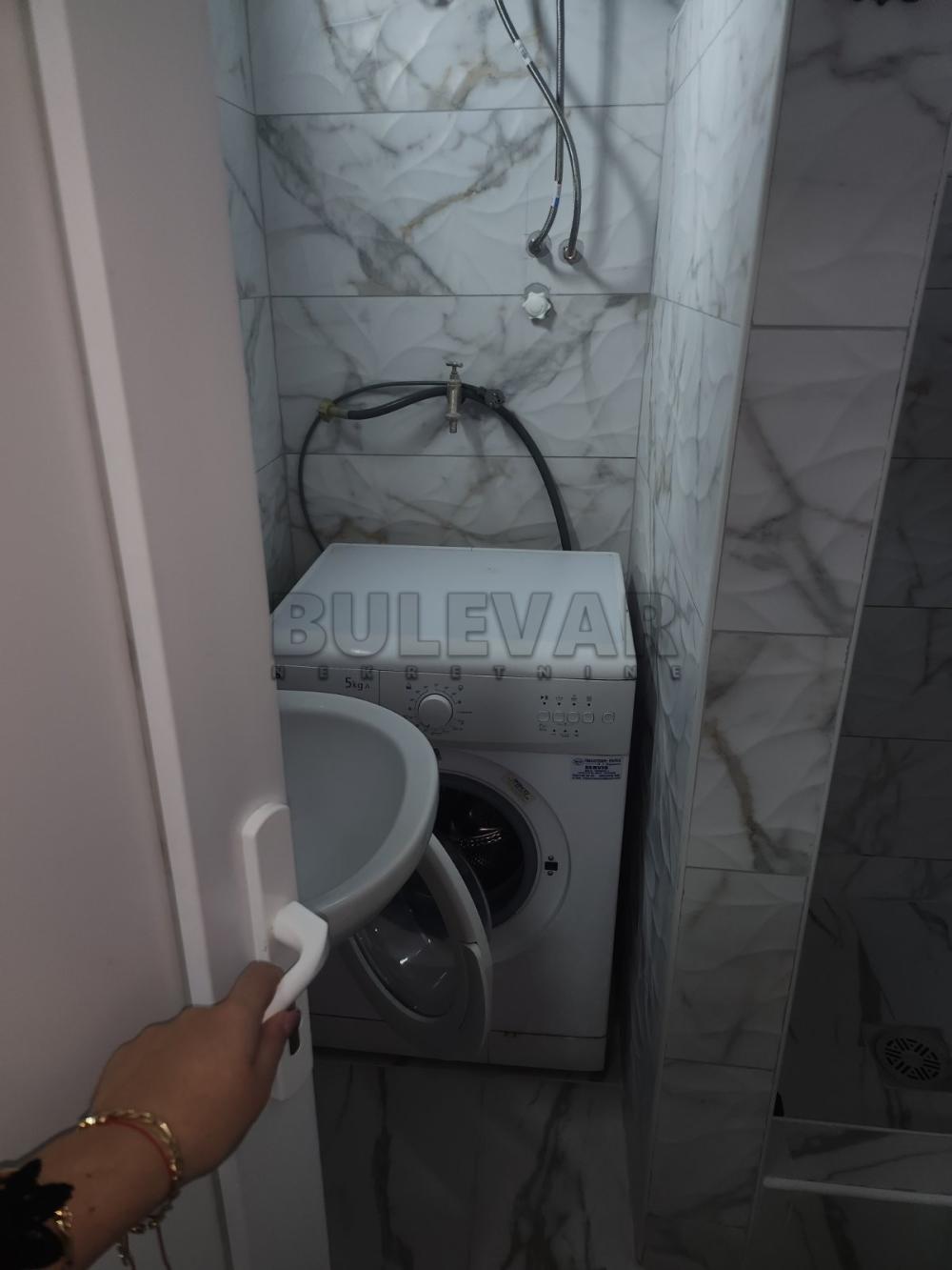 Slika 6 - Obrenovićeva, Jednosoban stan za izdavanje, 30m2, 270€