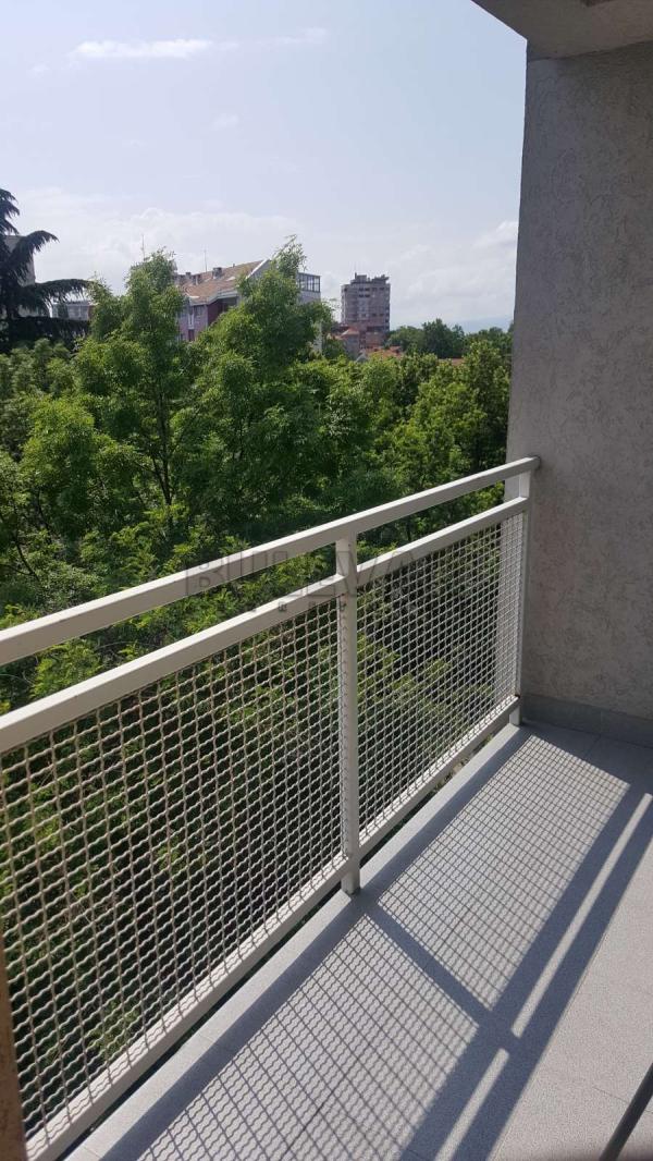 Slika 6 - Ćirila i Metodija, Jednoiposoban stan za izdavanje, 48m2, 350€