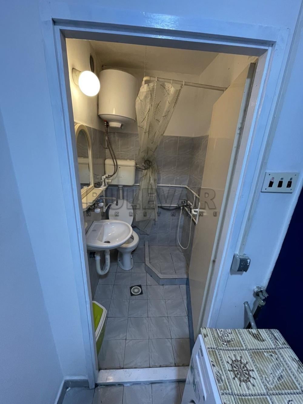 Slika 6 - Kragujevačka, Jednosoban stan za izdavanje, 45m2, 200€