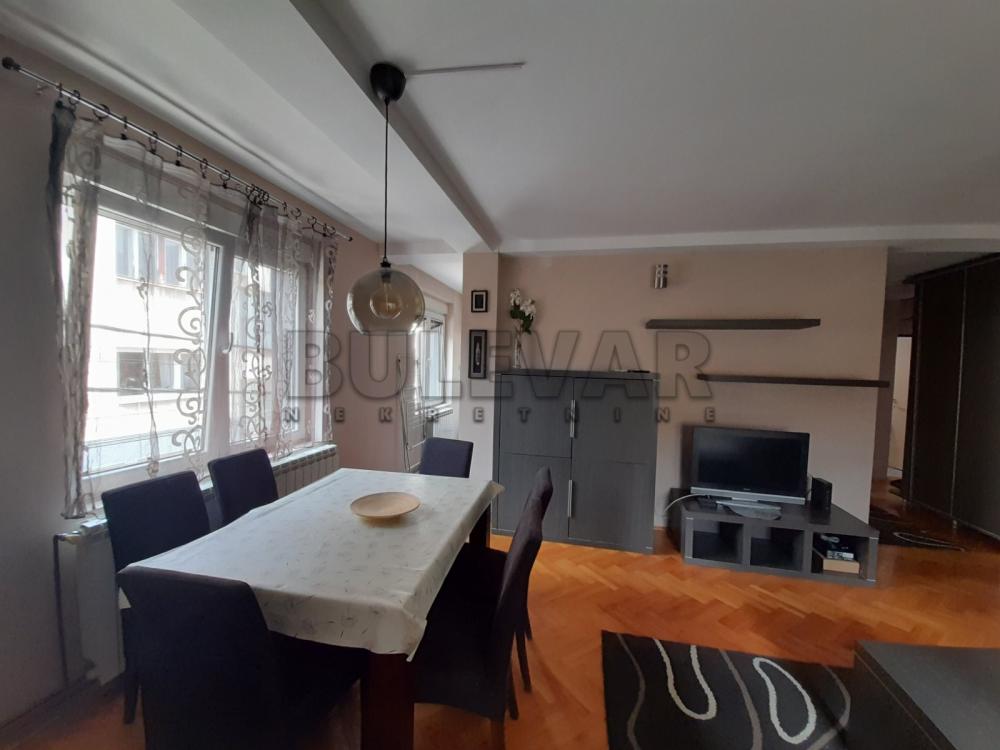 Slika 4 - Stojana Novakovića, Troiposoban stan za izdavanje, 95m2, 450€