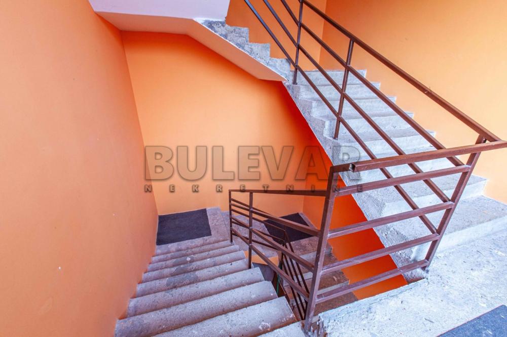 Slika 4 - Ratka Pavlovića,  Kuća na prodaju, 660m2, 257.750€