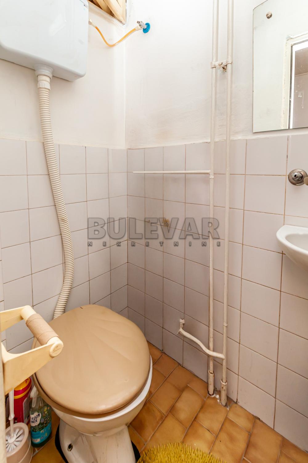 Slika 7 - Ljubomira Nikolića, Četvorosoban stan na prodaju, 81m2, 145.000€