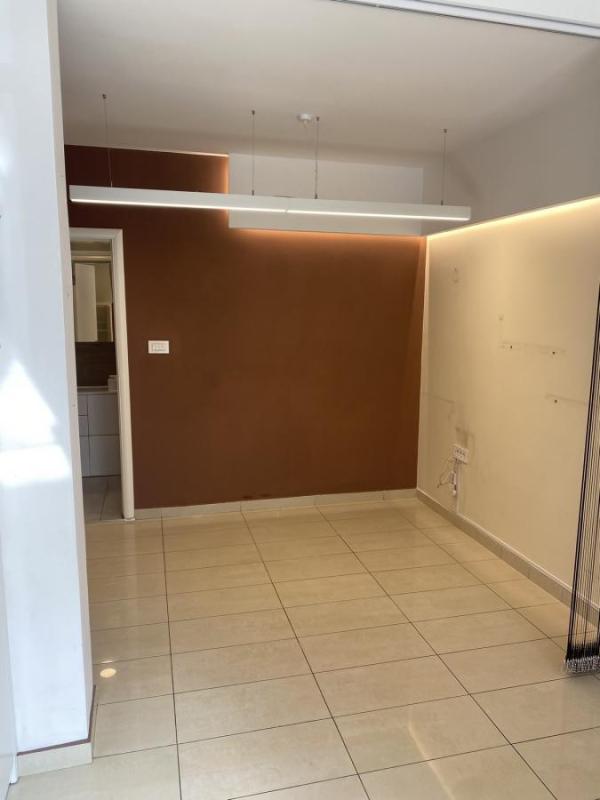 Slika 7 -  Lokal za izdavanje, 45m2, 450€