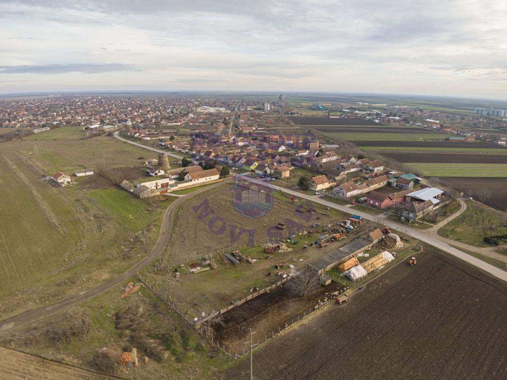 Slika 4 - Čurug, Kuća na prodaju, 208m2, 75.200€