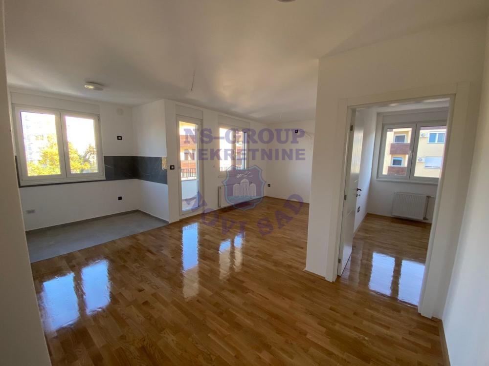 Glavna slika -Četvorosoban stan na prodaju, 79m2, 186.020€