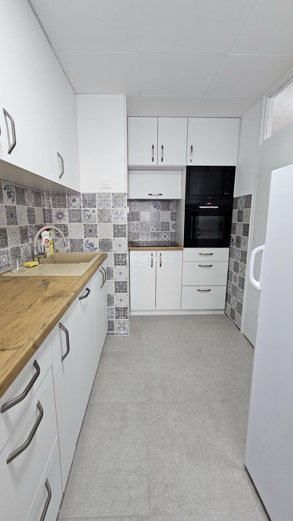 Slika 5 - Jurija Gagarina, Trosoban stan za izdavanje, 90m2, 800€